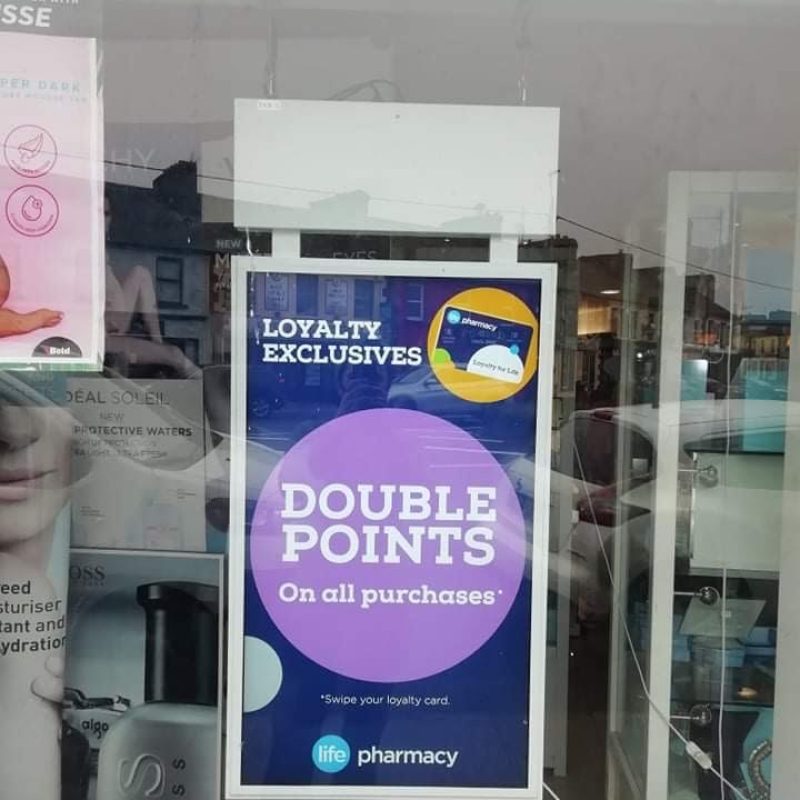 Double-Sided-Window-Display-4322.jpeg